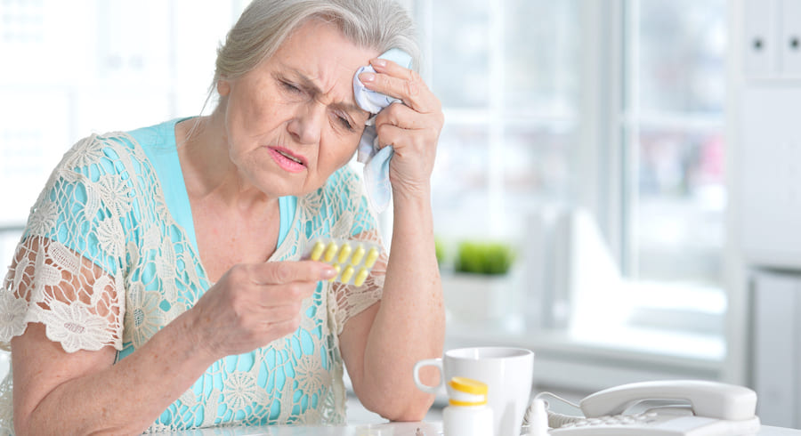 Пожилые люди, принимающие статины, реже сталкиваются с паркинсонизмом - фото